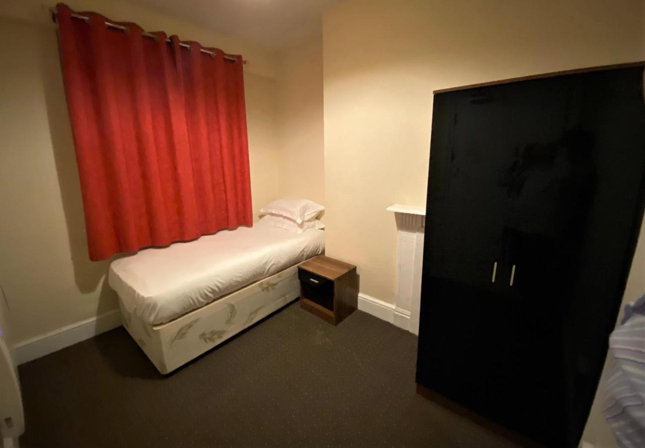 Newport Lodge Экстерьер фото